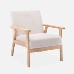 Fauteuil Scandinave Bouclettes Et Bois D'hévéa -Sweeek ISKACLS1BOUCL 01