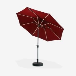 Parasol LED Rond 2.7m Couleur : Rouge -Sweeek PU300LEDRED 04