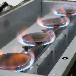 Plancha Gaz 4 Brûleurs Inox 10kW -Sweeek ph1004sb b41f9db776e1e45d9263aafae038f311