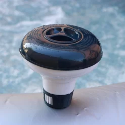 Spa Gonflable 6 Places Carré, Système De Filtration MDC, Désinfection UVC, Bâche 7 Spa Gonflable 6 Places Carré, Système De Filtration MDC, Désinfection UVC, Bâche -Sweeek spatekaposq6 77791401fb8b91374400d215e009fe4f